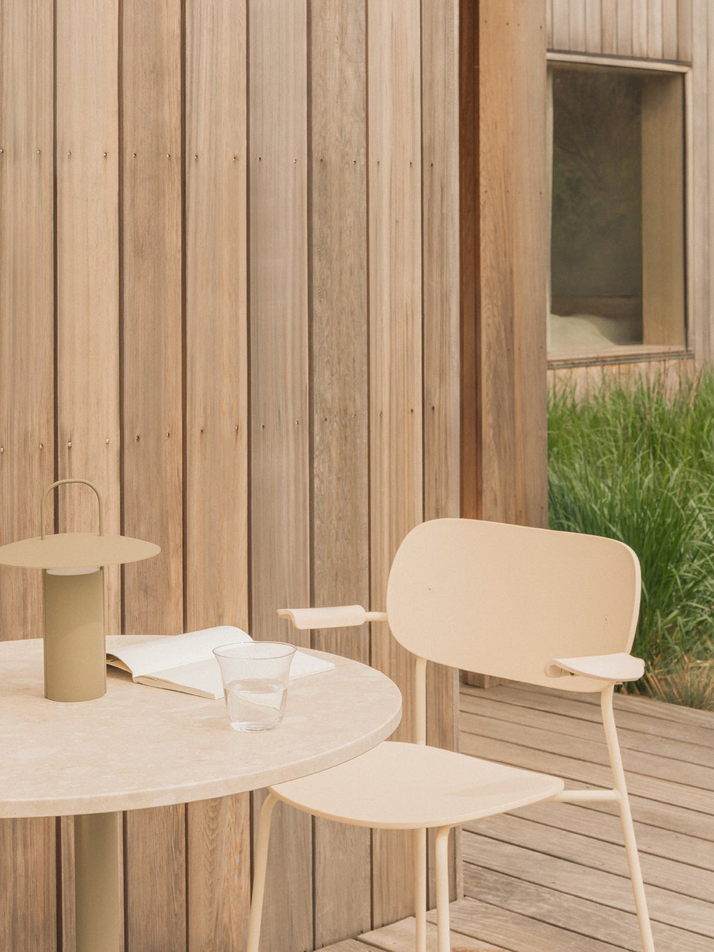 Outdoor Dining Chair in Recycled Plastic ¨C Stackable, Weather-Resistant