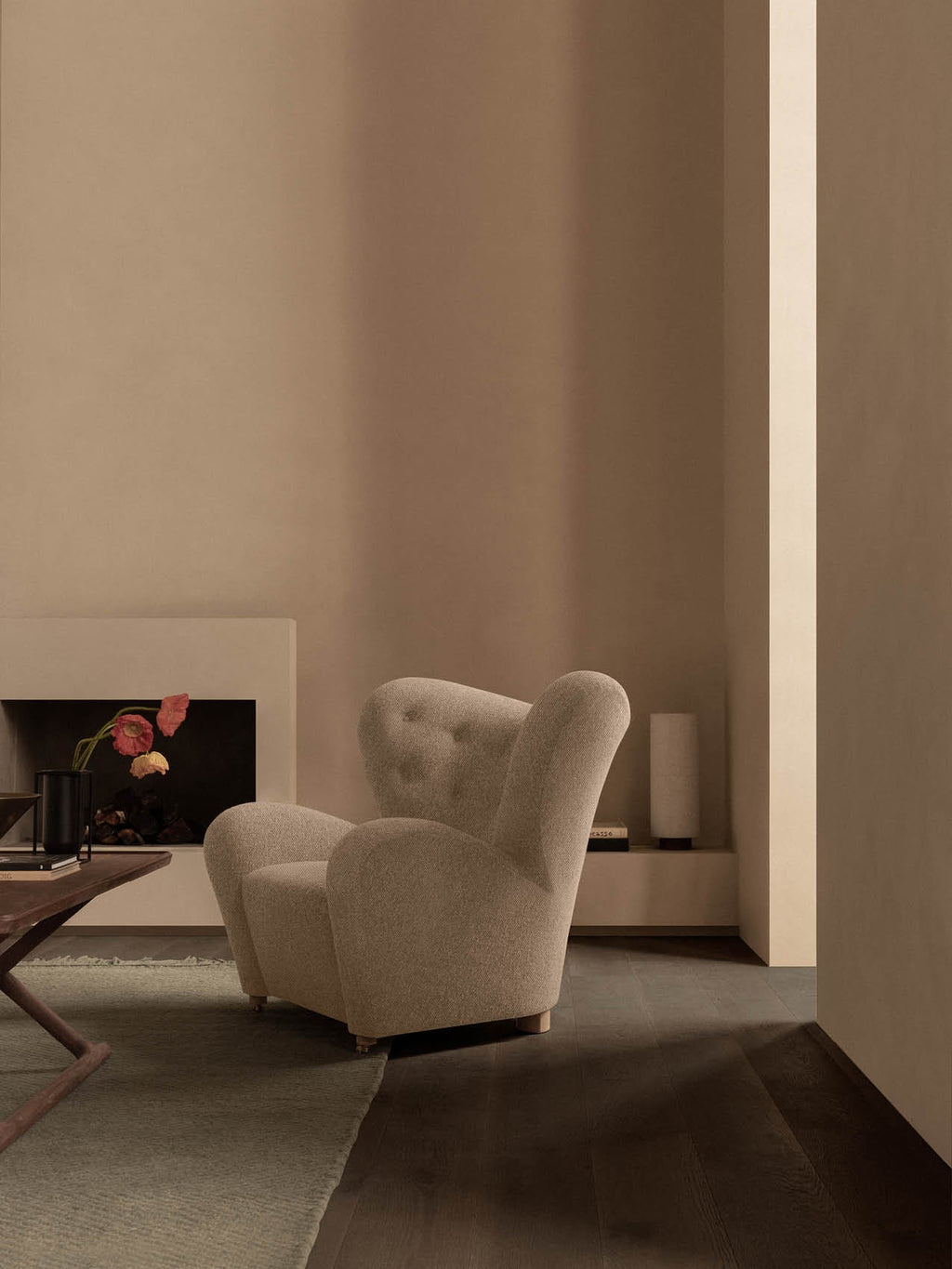 Lounge Chair in Textile Curved Armchair, Oak Legs, Brass Casters