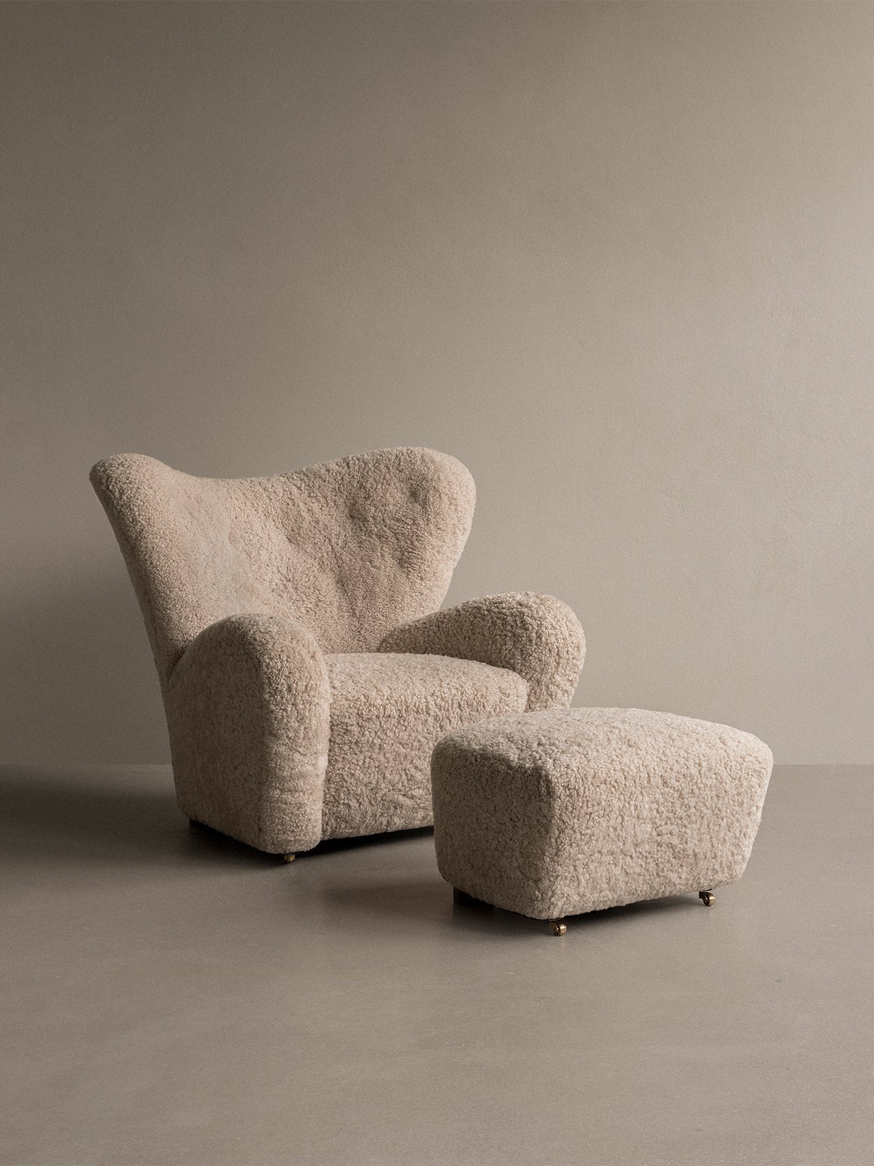 Ottoman in Sheepskin Oak Legs, Brass Casters, Pairs with Lounge Chair