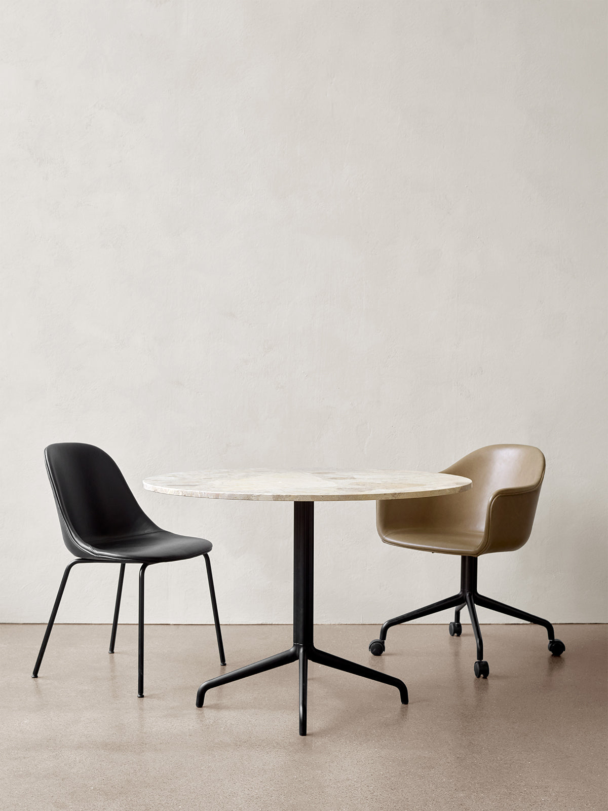Swivel Dining Chair with Casters, Black Star Base ¨C 25mm Foam Seat