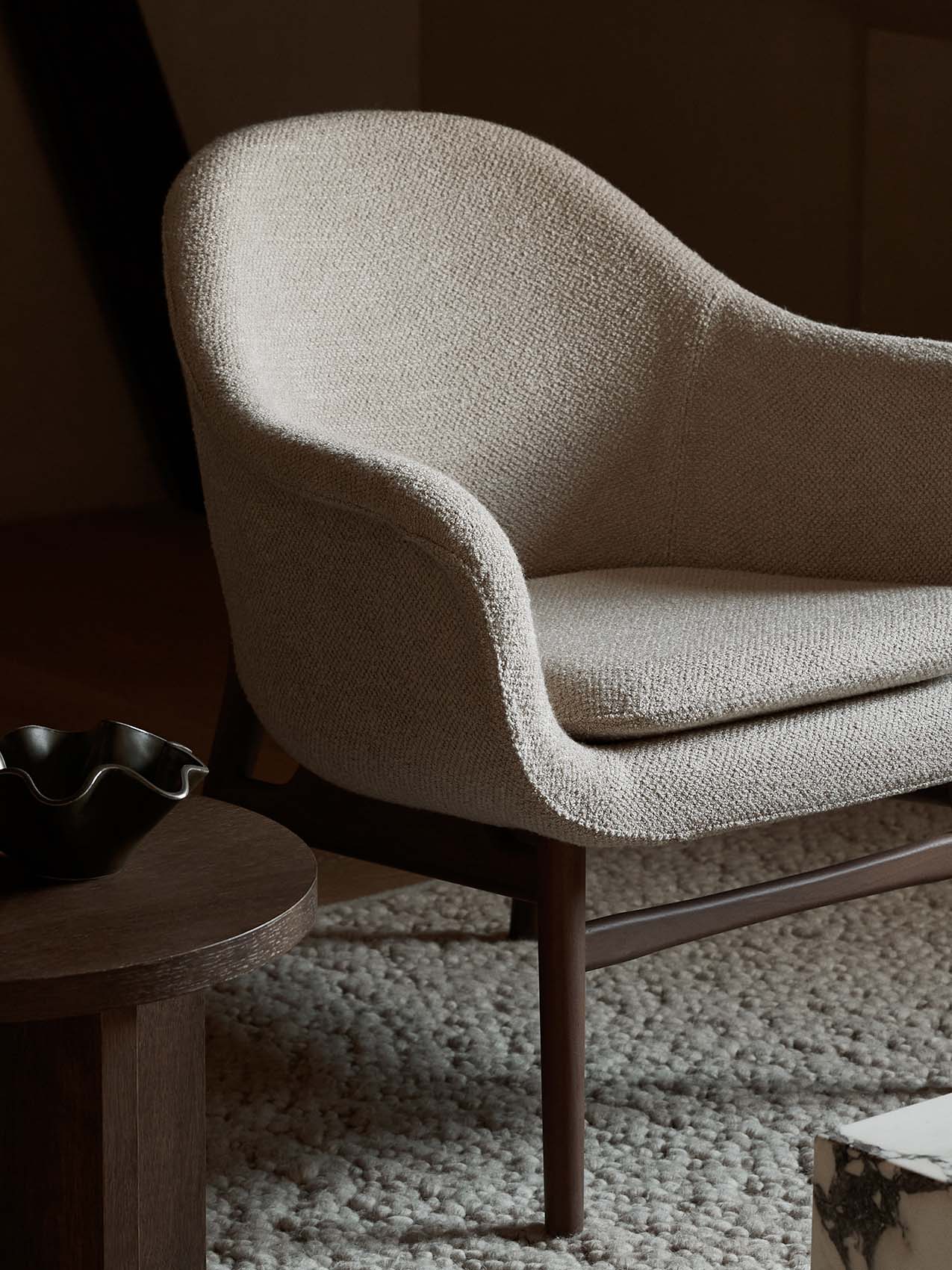 Lounge Chair on Solid Wood Frame Curved Shell, Angled Backrest
