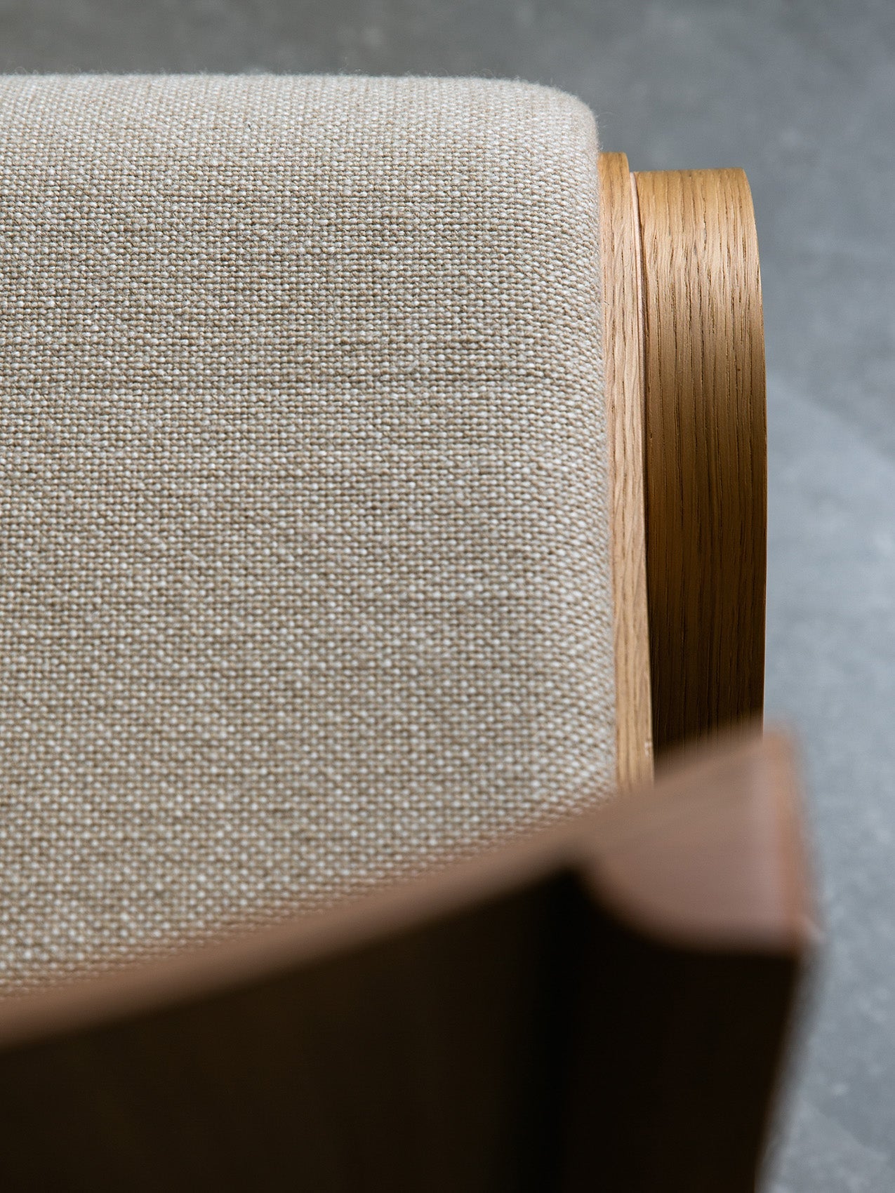 Cantilevered Dining Chair, Upholstered Seat ¨C Oak Veneer, Stackable