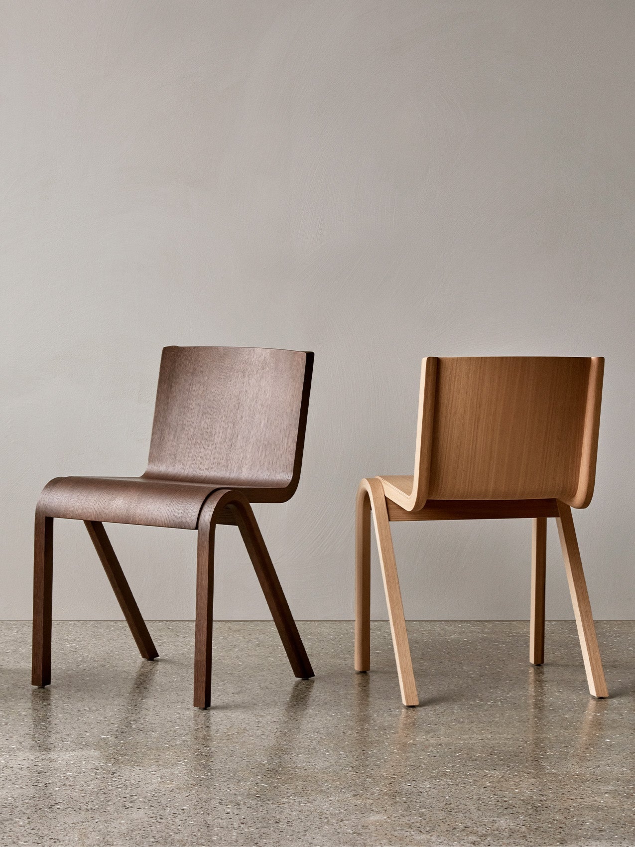 Cantilevered Dining Chair, Upholstered Seat ¨C Oak Veneer, Stackable