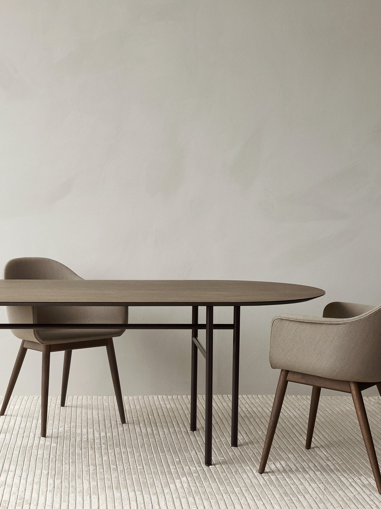 Upholstered Dining Chair, Wooden Base ¨C High Back, Outward Armrests