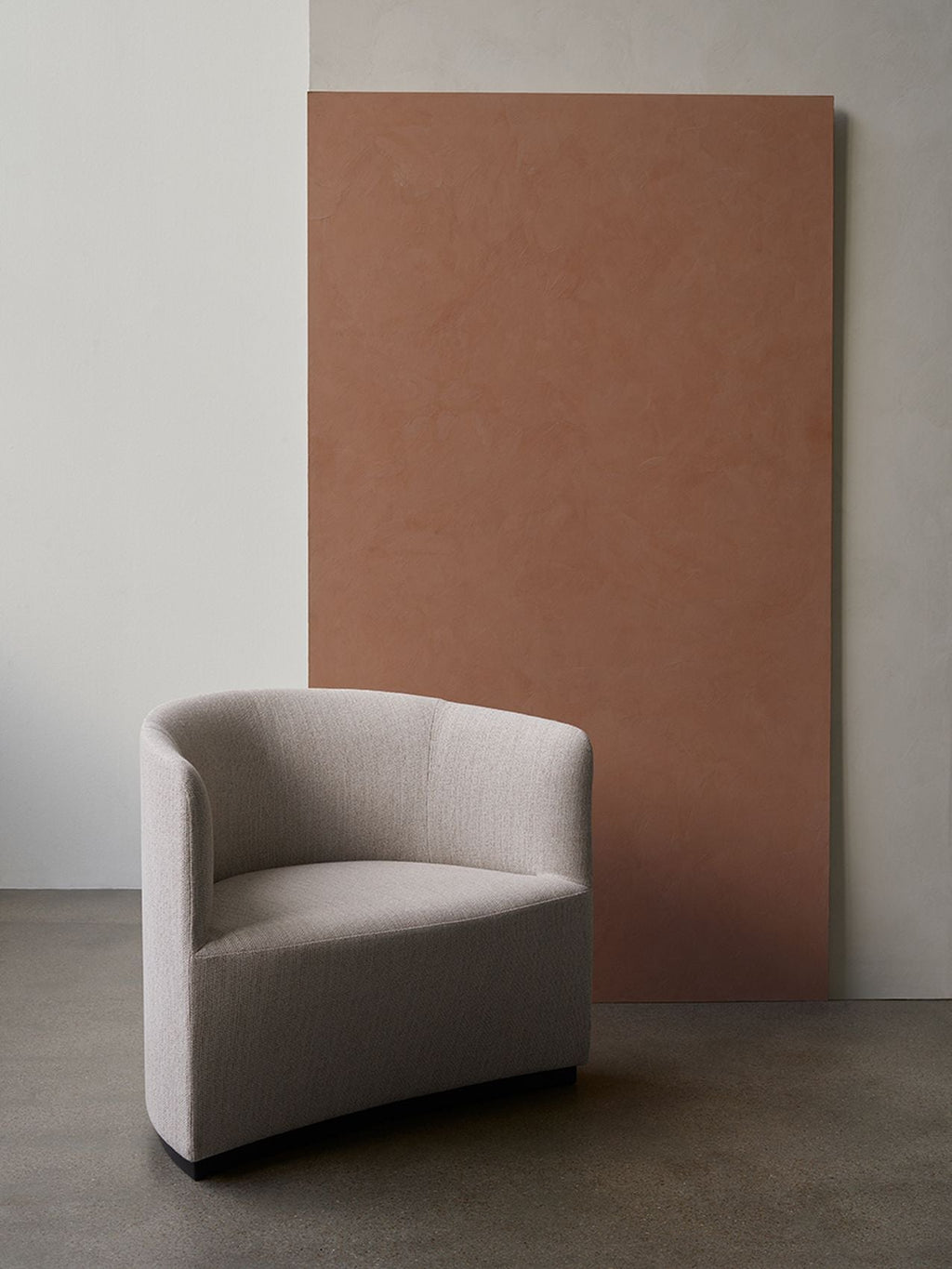 Fully Upholstered Lounge Chair Geometric Silhouette, Wide Low Seat