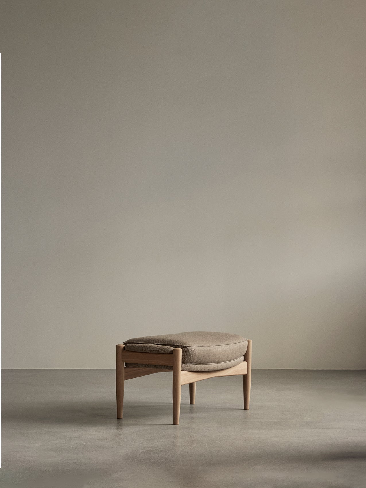 Lounge Ottoman Organic Form, Pairs with Lounge Chair